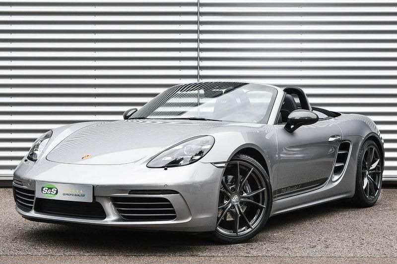 Silber Gebraucht 2020 Porsche Boxster Chrono Cabrio | 65.900 € (Etwas zu teuer) - Bild 1/4