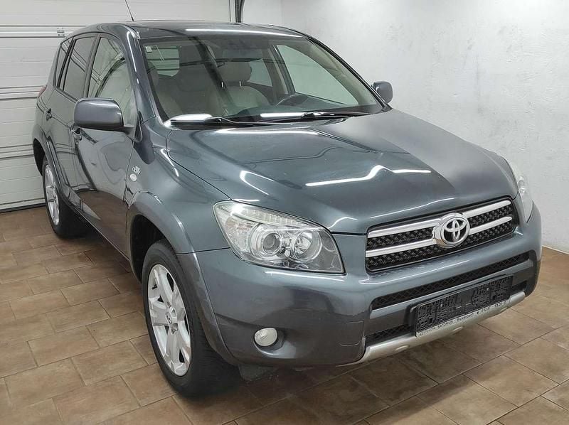 Gebraucht Toyota RAV4 177 PS (130 kW) 2008 Grau SUV