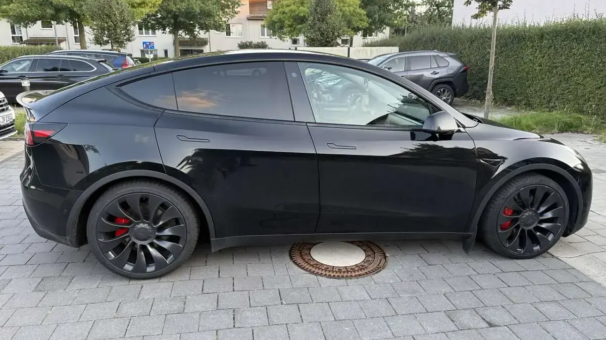 Usata Tesla Model Y Performance 392 kW (534 CV) 2022 SUV
