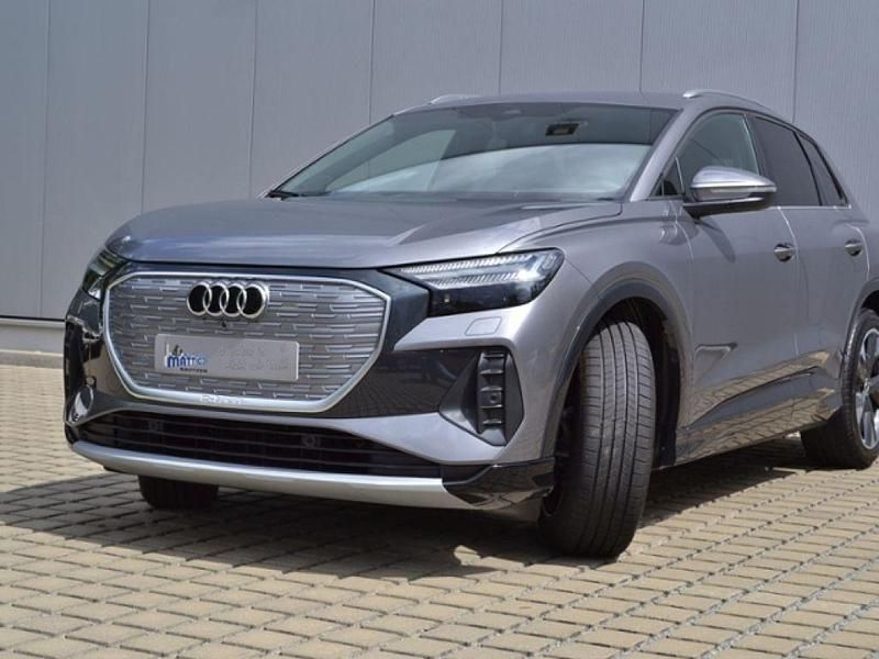 Gebraucht Audi e-tron Advanced Plus 125 kW (170 PS) 2021 Taifungrau metallic (metallic) SUV