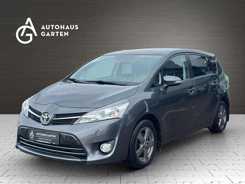Gebraucht Toyota Verso Skyview Edition 111 PS (81 kW) 2016 Andere Van / Kleinbus