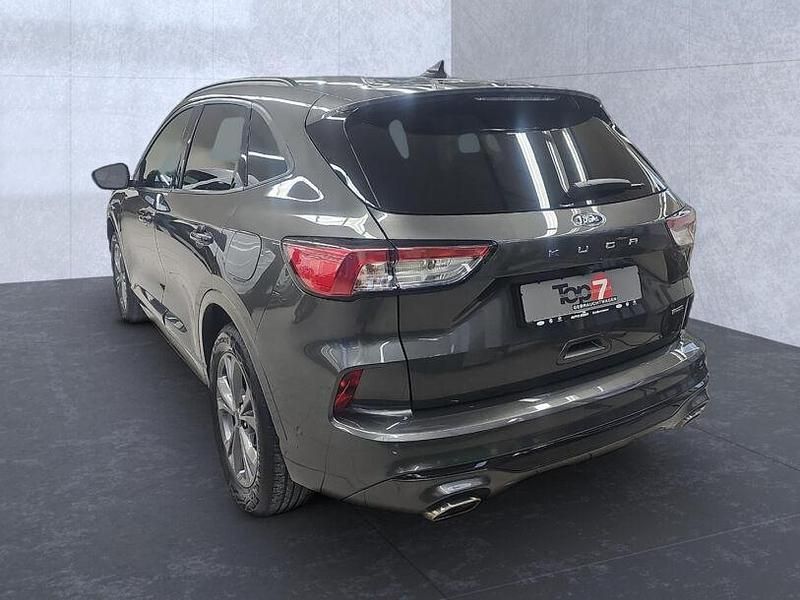 Gebraucht Ford Kuga ST-Line 190 PS (139 kW) 2024 Magneticgrau (metallic) SUV