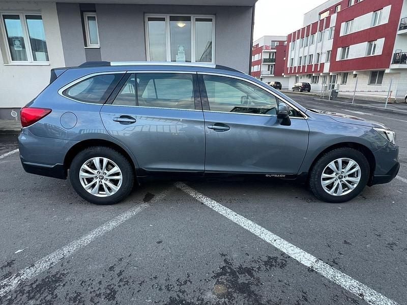 Second-hand Subaru Outback 110 CP (80 kW) 2016 Gri Break