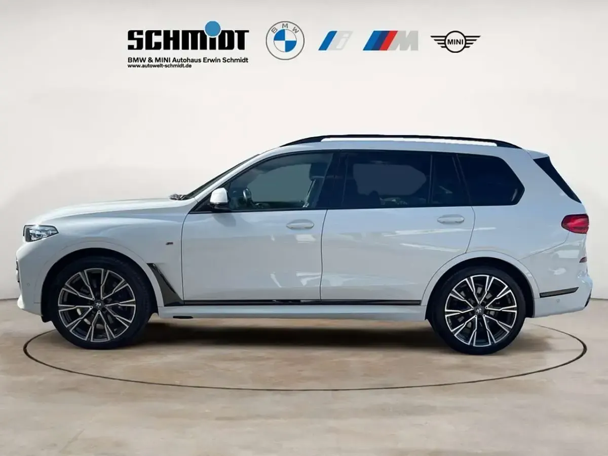 Second-hand BMW X7 400 CP (294 kW) 2020 Alb SUV