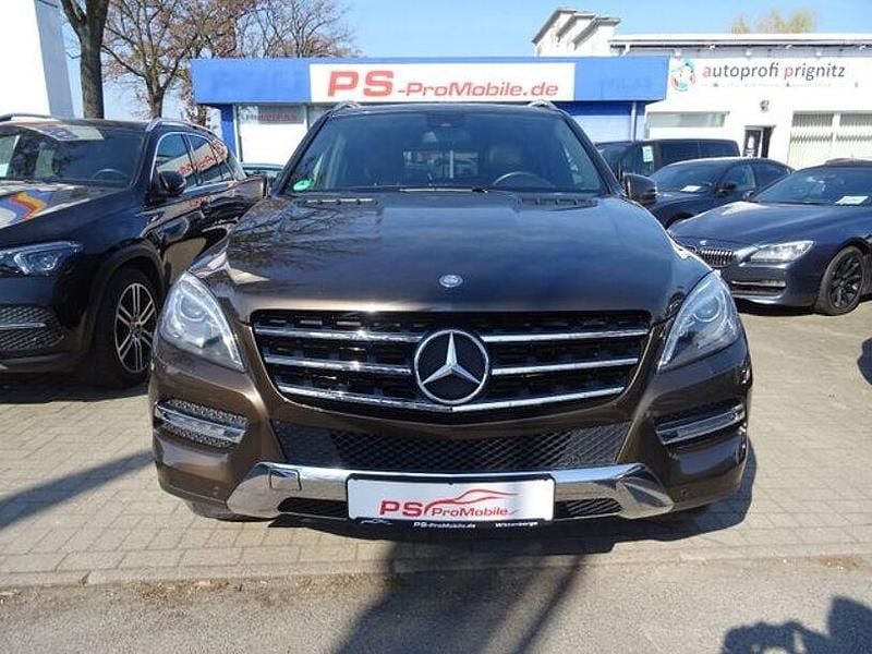 Gebraucht Mercedes ML350 258 PS (189 kW) 2013 Braun SUV