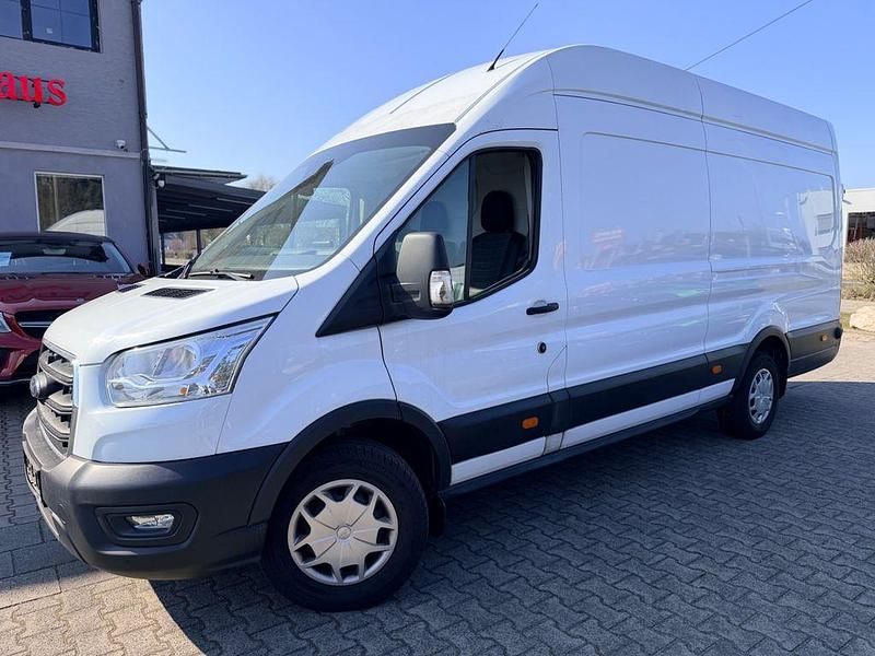 Gebraucht Ford Transit Trend 131 PS (96 kW) 2020 Weiß Van / Kleinbus