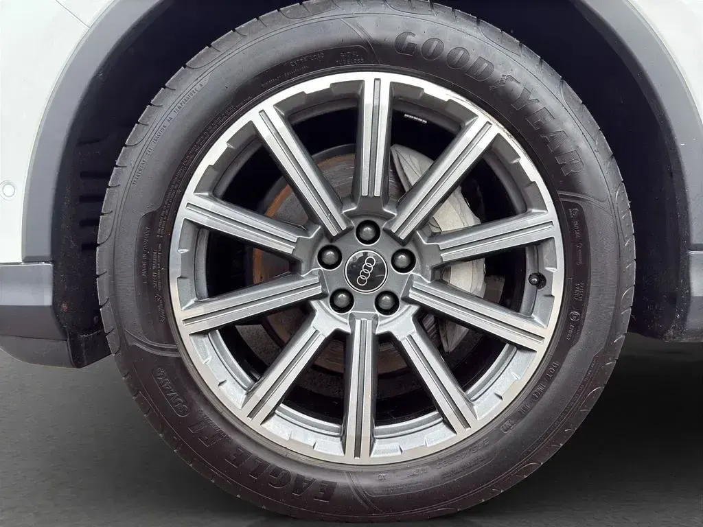 Gebraucht Audi Q7 Premium 286 PS (210 kW) 2023 Carraraweiß SUV