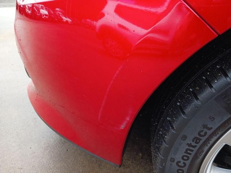 Gebraucht Renault Clio IV LIMITED Deluxe 90 PS (66 kW) 2016 Rot Limousine