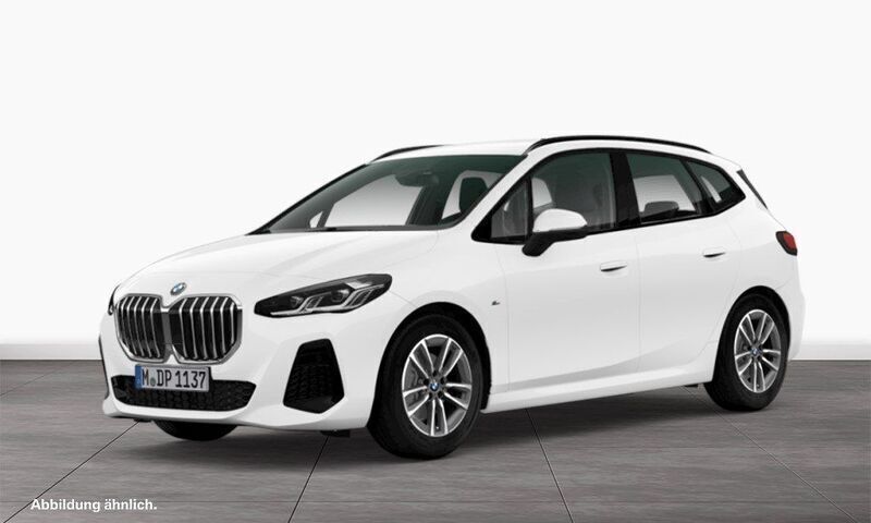 Weiß Gebraucht 2024 BMW 218 Active Tourer Luxury Line Van / Kleinbus | 36.290 € (Fairer Preis) - Bild 1/3