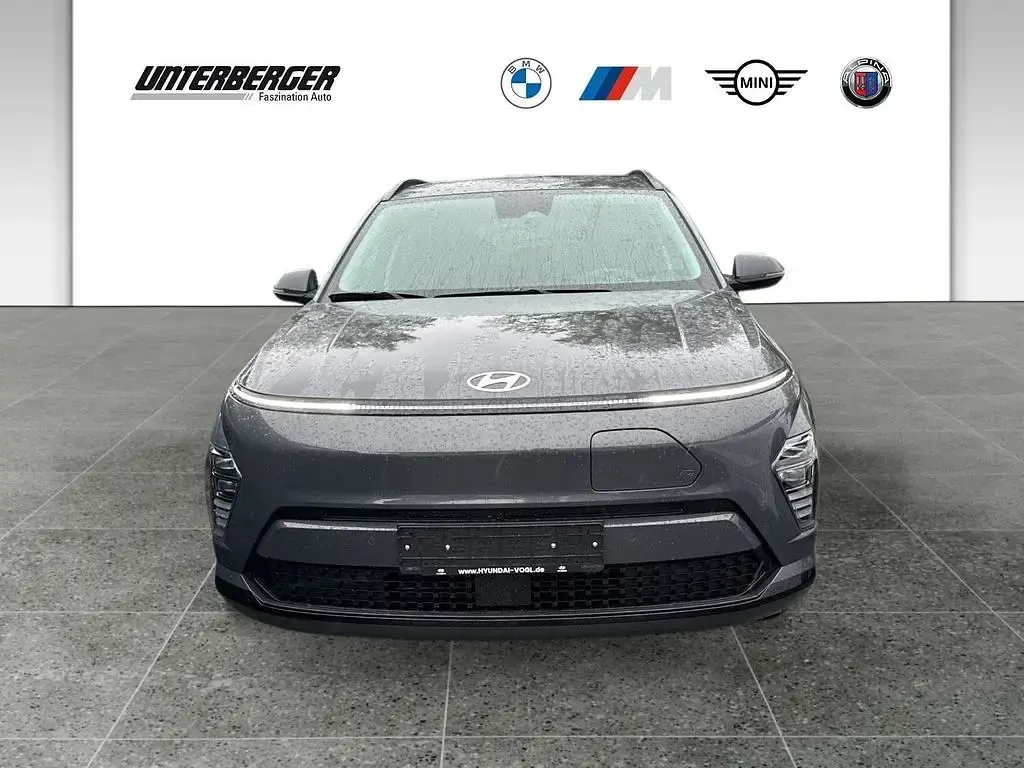 Neu Hyundai Kona Trend 99 kW (135 PS) 2026 Ecotronic grey SUV