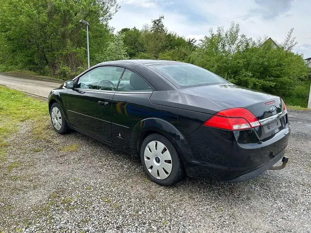 Gebraucht Ford Focus Cabriolet 145 PS (106 kW) 2008 Schwarz Cabrio