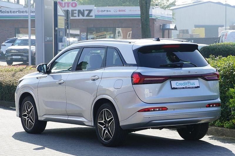 Neu DFSK E5 177 PS (130 kW) 2026 Silber SUV
