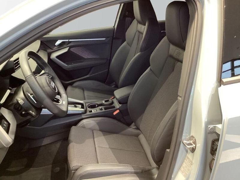 Gebraucht Audi A3 S-Line 150 PS (110 kW) 2024 Grau Limousine