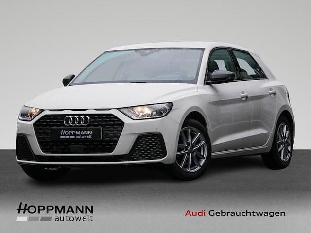 Cortinaweiß Gebraucht 2024 Audi A1 Sportback Basis Kleinwagen | 19.980 € (Superpreis) - Bild 1/4