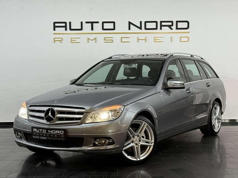 Silber Gebraucht 2009 Mercedes C300 Kombi | 12.990 € (Etwas zu teuer) - Bild 1/4
