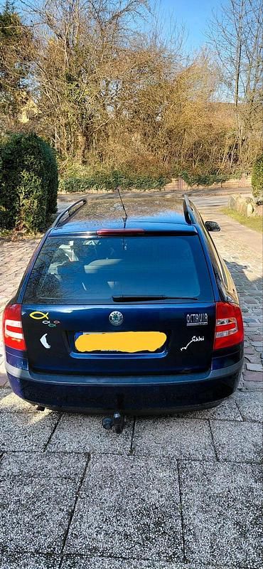 Gebraucht Skoda Octavia 102 PS (75 kW) 2008 Blau Kombi