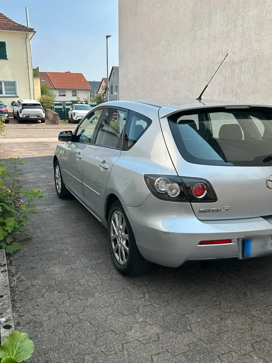Gebraucht Mazda 3 105 PS (77 kW) 2008 Grau Limousine