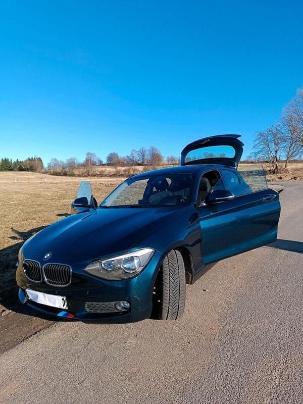 Blau Gebraucht 2013 BMW 316 Coupé | 8.900 € (Fairer Preis) - Bild 1/4