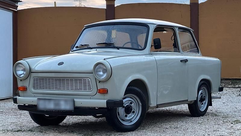 Gebraucht Trabant 601 26 PS (19 kW) 1988 Grau Kleinwagen