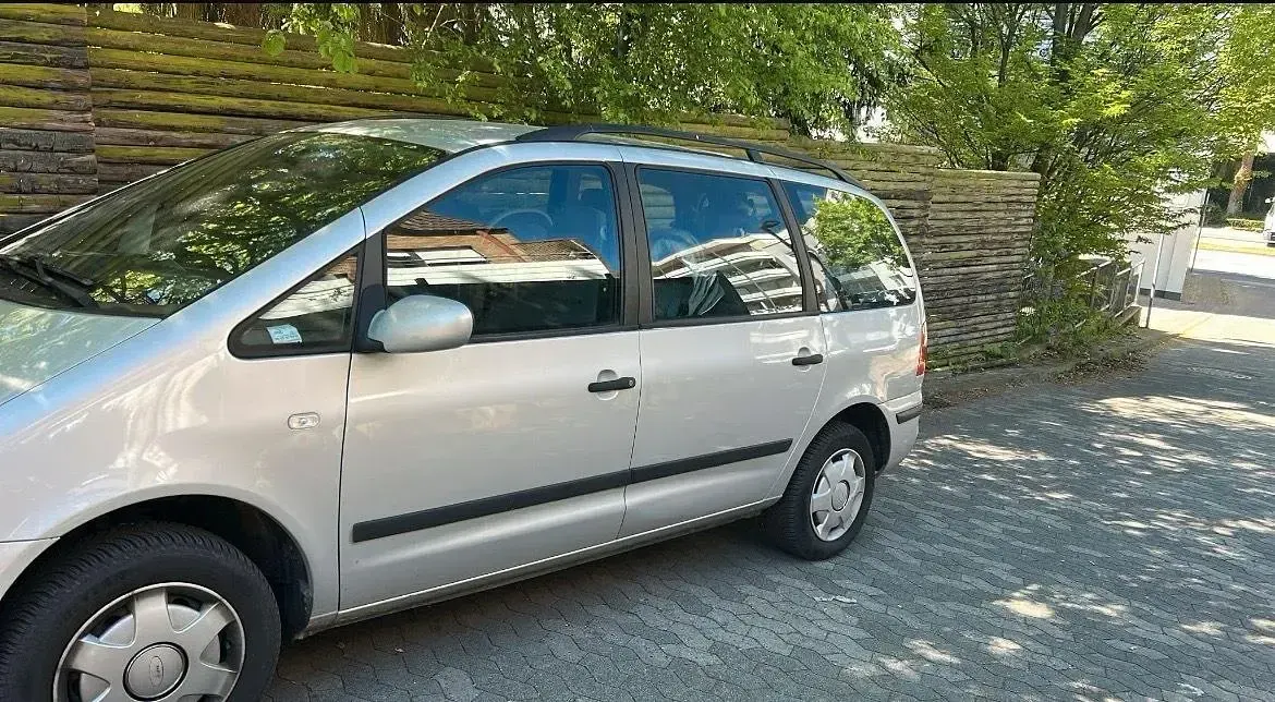 Usata Ford Galaxy 131 CV (96 kW) 2002 Argento Monovolume