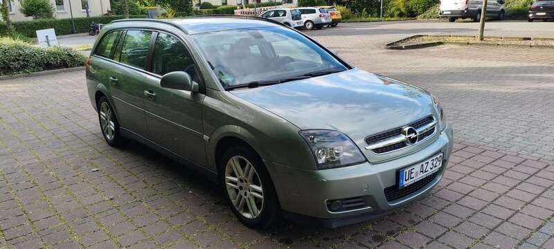 Gebraucht 2005 Opel Vectra Edition Kombi | 2.000 € (Fairer Preis) - Bild 1/4