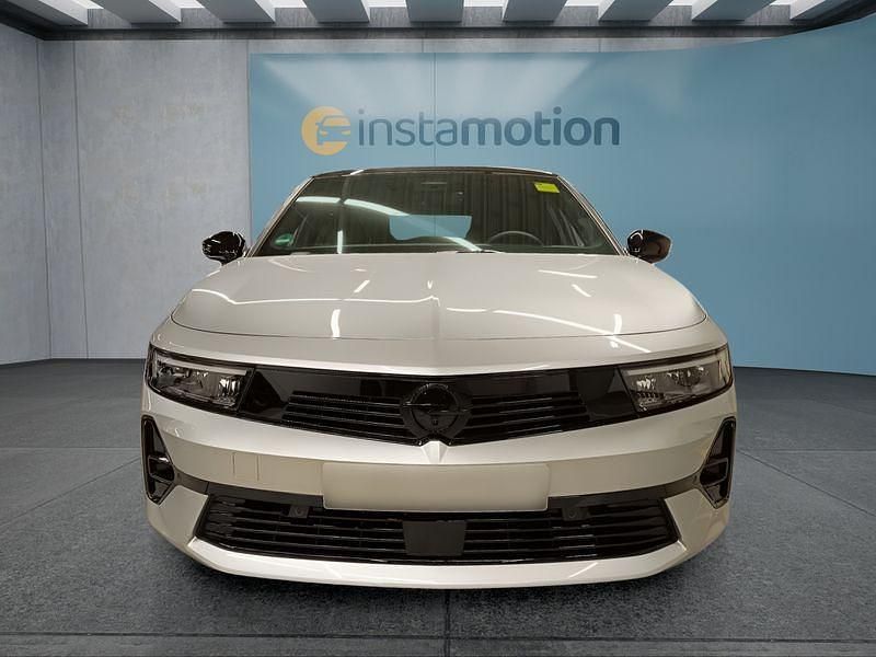 Używany Opel Astra 131 KM (96 kW) 2025 Szary Sedan/Limuzyna