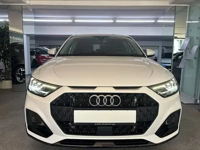 Gebraucht Audi A1 S-Line 150 PS (110 kW) 2022 Weiß SUV