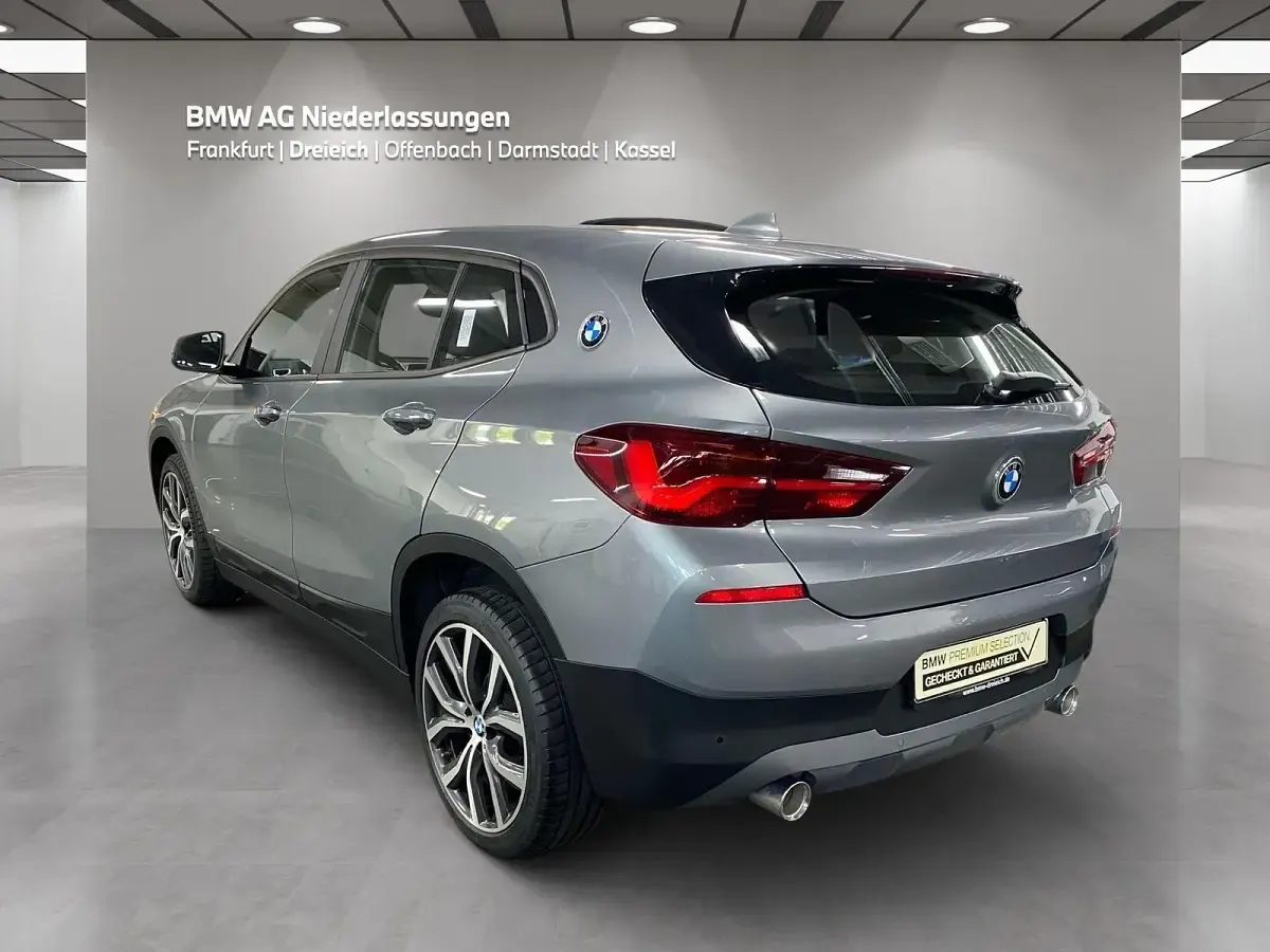 Gebraucht BMW X2 Advantage 150 PS (110 kW) 2022 Grau SUV