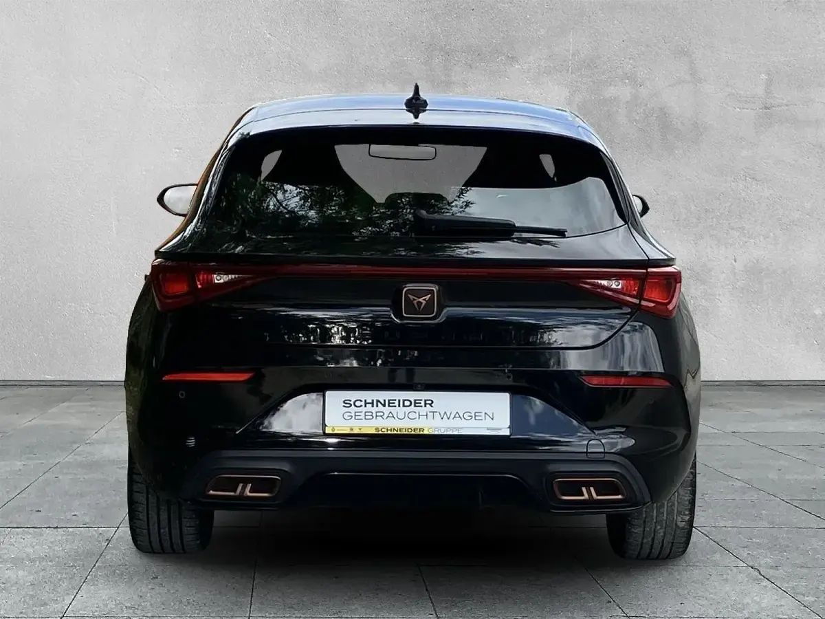 Gebraucht Cupra Leon 150 PS (110 kW) 2022 Schwarz Limousine