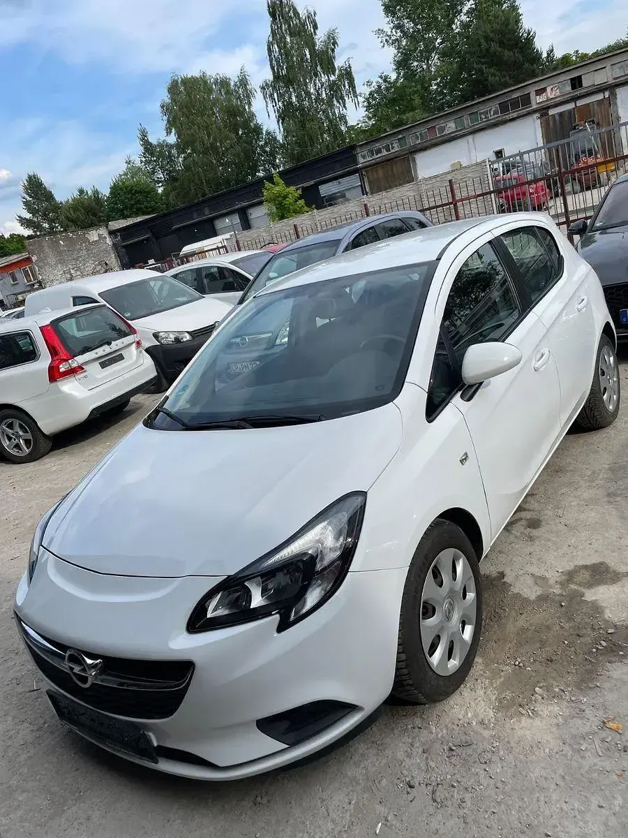 Gebraucht Opel Corsa Edition 90 PS (66 kW) 2016 Weiß Kleinwagen
