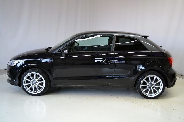 Gebraucht Audi A1 S-Line 125 PS (91 kW) 2016 Schwarz metallic Kleinwagen