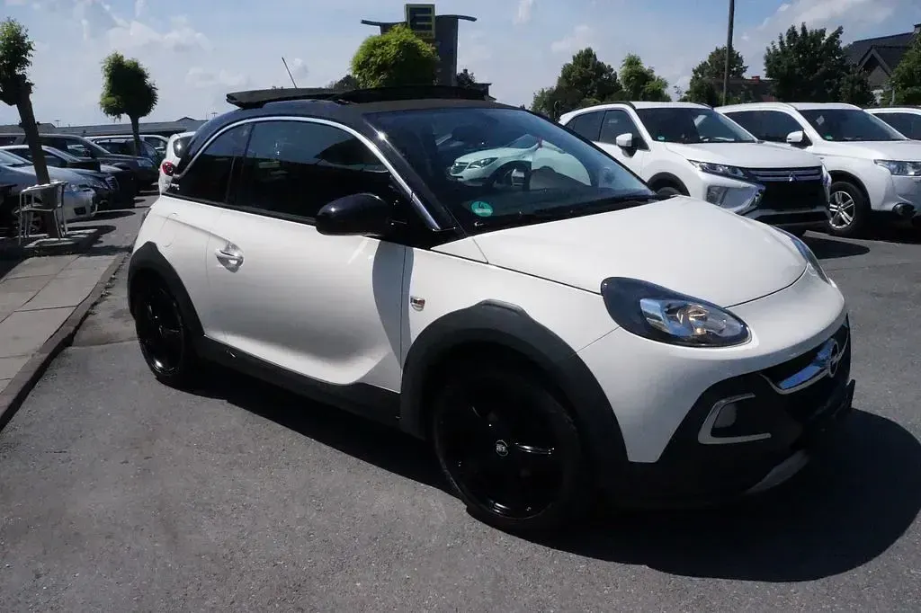 Gebraucht Opel Adam Rocks Rocks 87 PS (63 kW) 2017 Weiß Kleinwagen