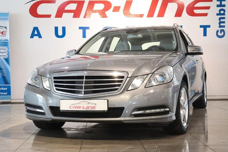 Silber Gebraucht 2012 Mercedes E300 Kombi | 11.777 € (Guter Preis) - Bild 1/4
