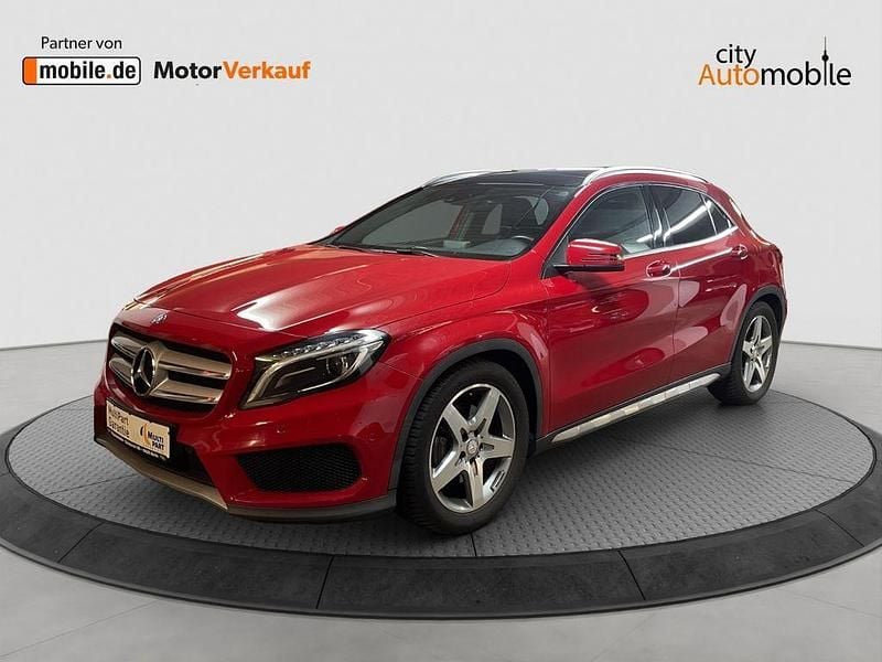Rot Gebraucht 2014 Mercedes GLA220 SUV | 15.980 € (Fairer Preis) - Bild 1/4