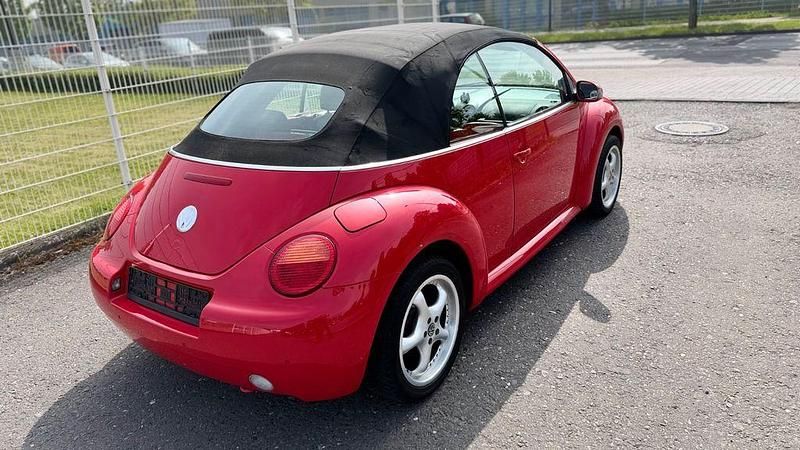 Gebraucht VW New Beetle Highline 116 PS (85 kW) 2003 Rot Kleinwagen