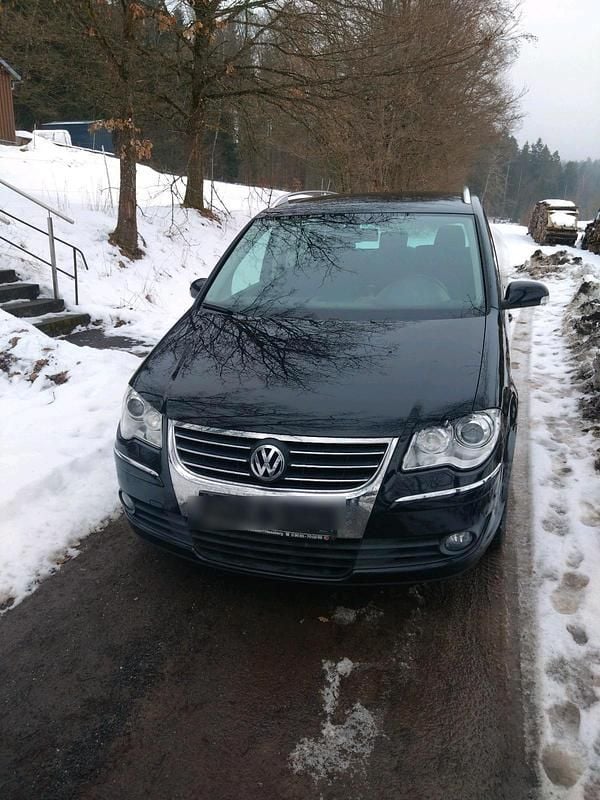 Schwarz Gebraucht 2008 VW Touran Van / Kleinbus | 3.000 € (Superpreis) - Bild 1/4
