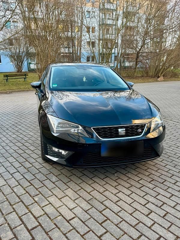 Gebraucht Seat Leon FR 125 PS (91 kW) 2014 Schwarz Limousine