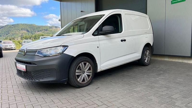 Gebraucht VW Caddy 75 PS (55 kW) 2021 Weiß Van / Kleinbus