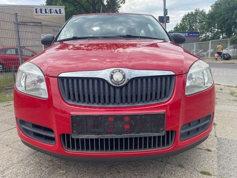 Rot Gebraucht 2009 Skoda Fabia Cool Edition Kombi | 1.450 € (Superpreis) - Bild 1/4