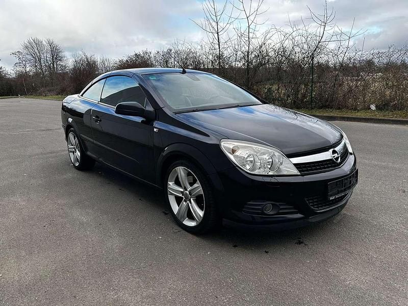 Gebraucht Opel Astra Cabriolet 150 PS (110 kW) 2008 Schwarz Cabrio