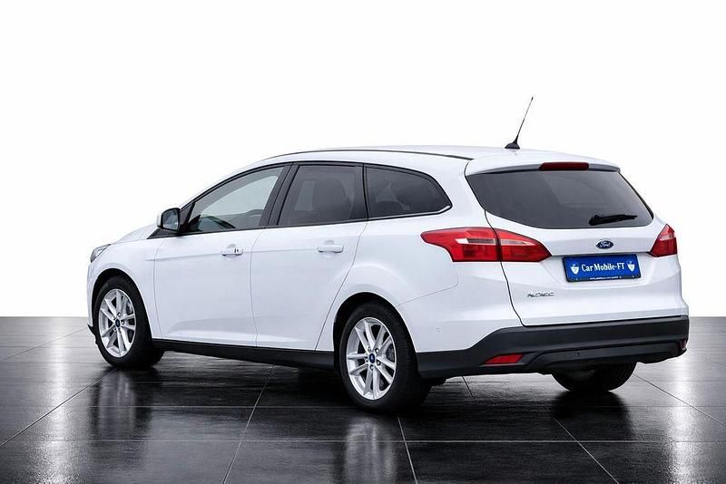 Gebraucht Ford Focus S 125 PS (91 kW) 2017 Weiß Kombi