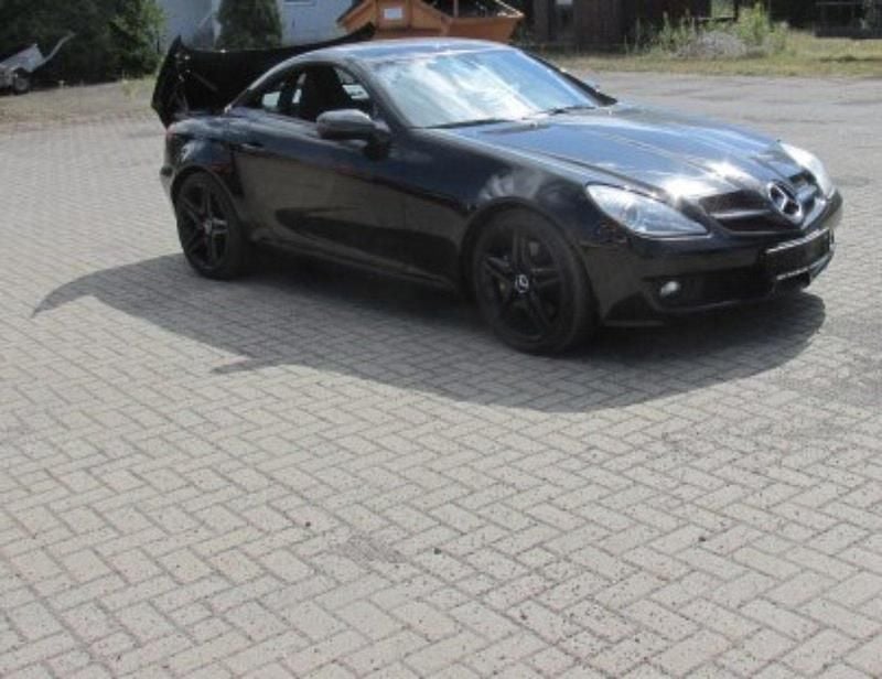Schwarz Gebraucht 2008 Mercedes SLK200 AMG Cabrio | 8.500 € (Superpreis) - Bild 1/4