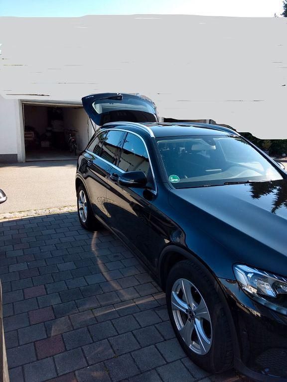 Gebraucht Mercedes CLC220 170 PS (125 kW) 2017 Schwarz Kleinwagen