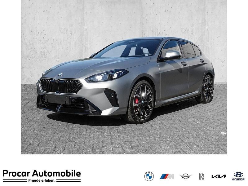 Bmw individual froze Neu 2025 BMW 120 M Sport Kleinwagen | 44.990 € (Teuer) - Bild 1/4