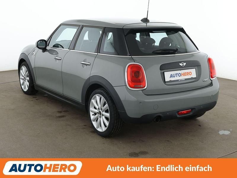 Usata Mini ONE 102 CV (75 kW) 2017 Grigio Utilitaria