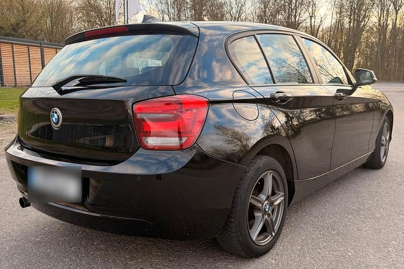 Gebraucht BMW 116 135 PS (99 kW) 2012 Schwarz Kleinwagen