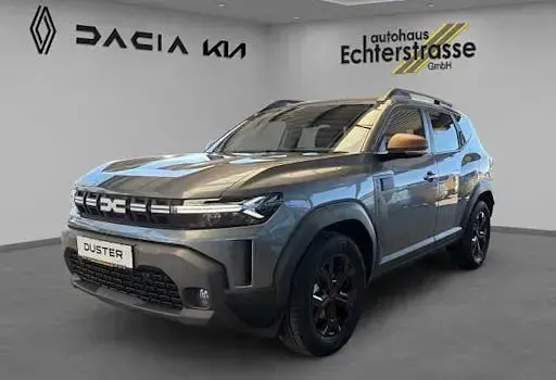 Neu Dacia Duster Extreme 122 PS (89 kW) 2026 Grau SUV
