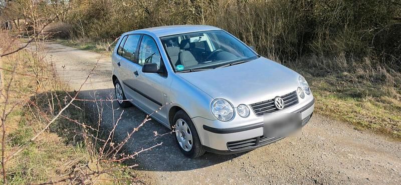 Gebraucht VW Polo 64 PS (47 kW) 2002 Silber Kleinwagen