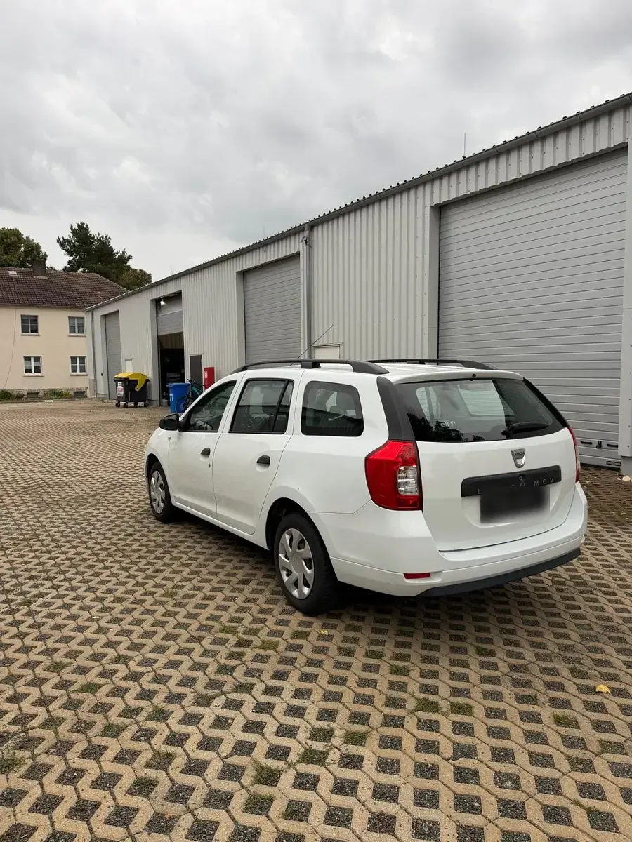 Gebraucht Dacia Logan 75 PS (55 kW) 2017 Weiß Kombi
