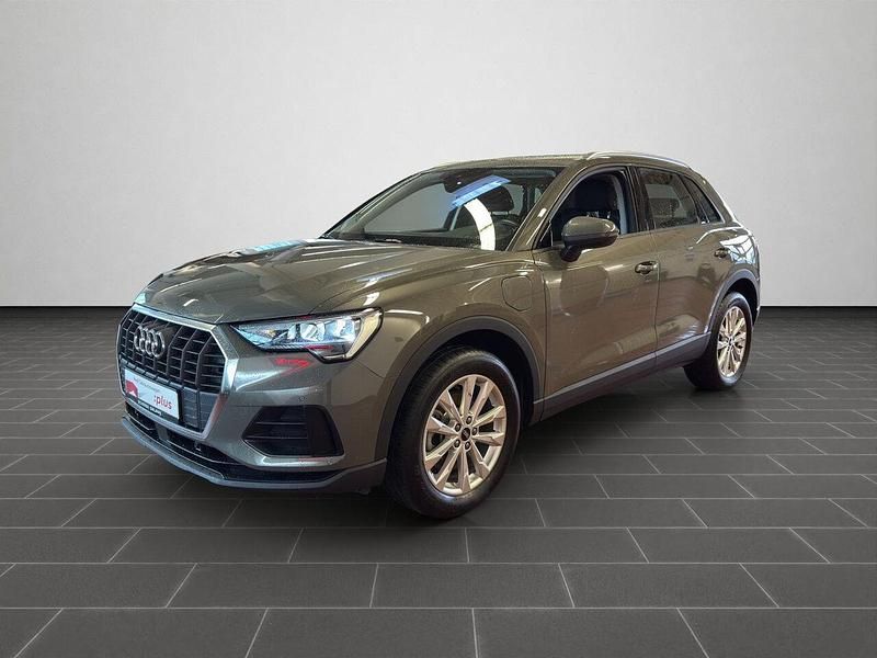 Gebraucht Audi Q3 Advanced 245 PS (180 kW) 2022 Chronosgrau metallic (metallic) SUV